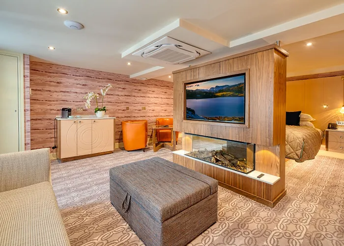 Salutation & 4* Ambleside