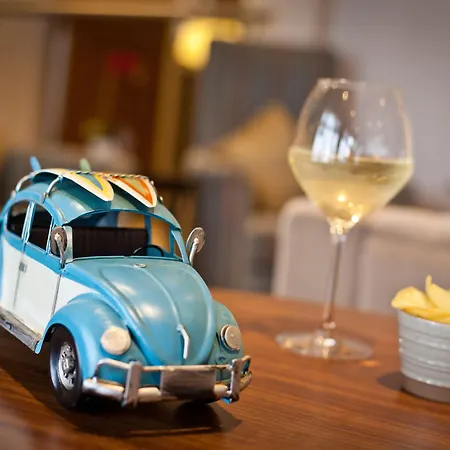 Salutation & Ambleside