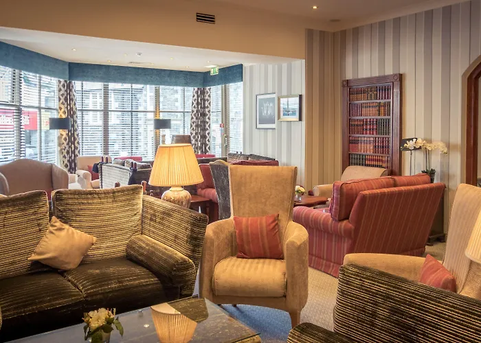 Hotel Salutation & 4*