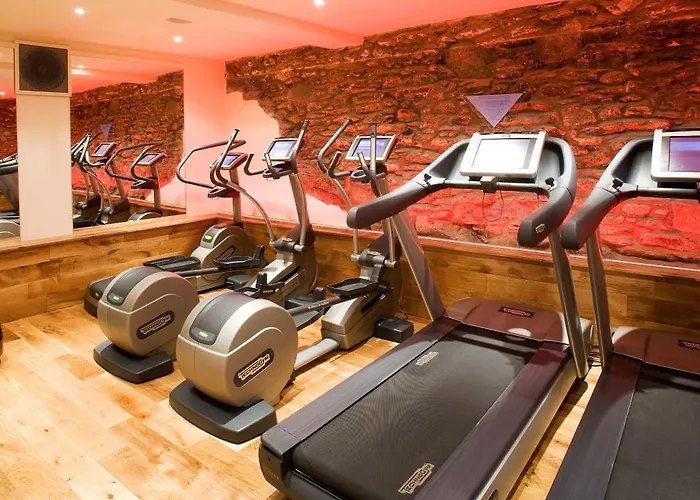 Salutation & Ambleside