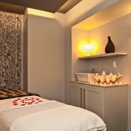 Salutation & 4* Ambleside